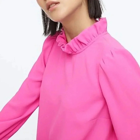 J crew Long-sleeve ruffleneck top in 365 crepe
XS - Picture 3 of 10